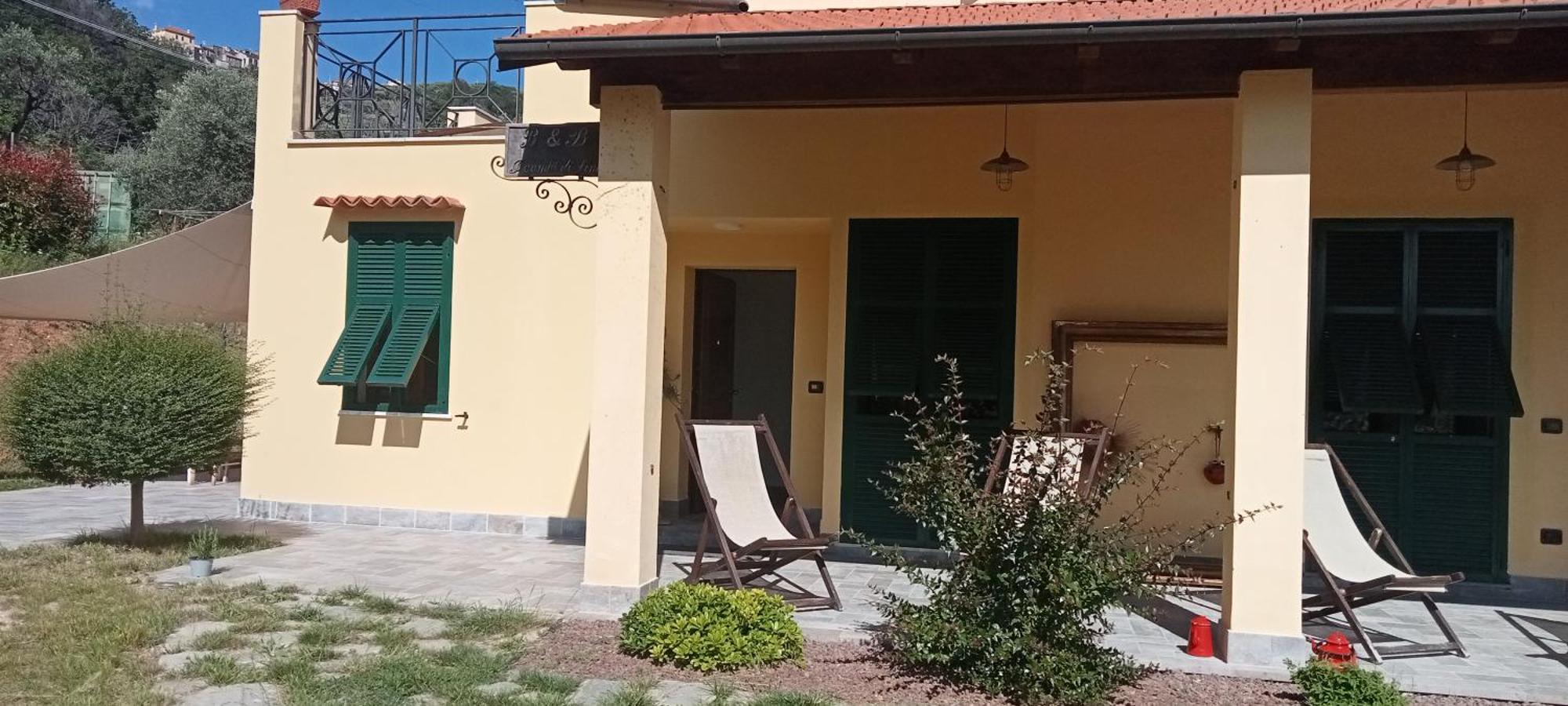 I Campi Di Lino Bed & Breakfast Finale Ligure Luaran gambar